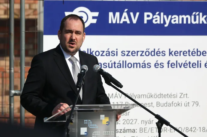 Kirúgtak egy vasutas szakszervezeti vezetőt, de a MÁV szerint nem azért, mert a problémákról beszélt