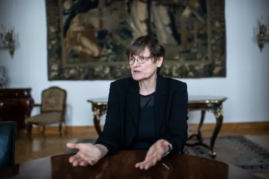 Karikó Katalint a tejfölös pult mellett érte Hegedűs Zsolt tanácsadói felkérése