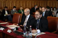 Kármán András: Teljes gazdasági irányváltásra van szükség
