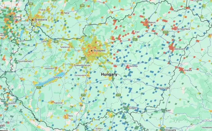Kerékpárral megtett utak aránya a Google Maps adatai szerint: piros-kék: 0-10+ százalék