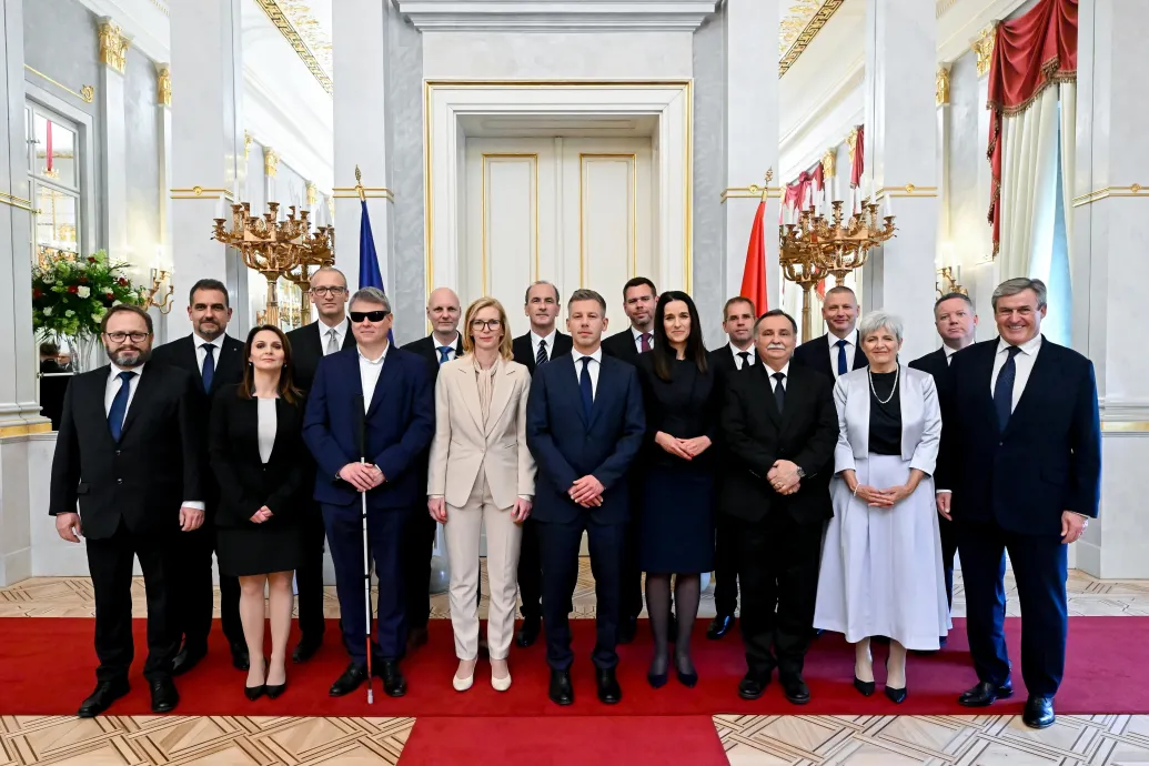 Először ülésezik Magyar Péter kormánya