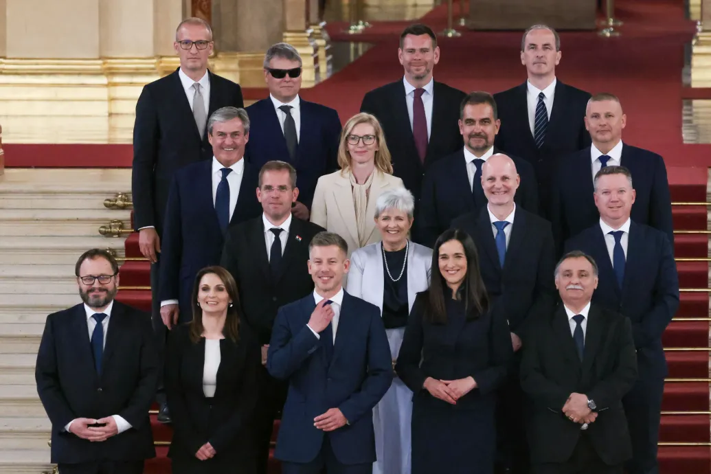 Jó oka volt rá Magyar Péternek, hogy megdöntötte a kormányalakítás rekordját