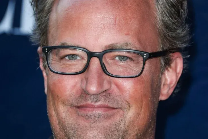 Elítélték azt az embert, aki a ketaminkirálynőtől szerzett drogot Matthew Perrynek