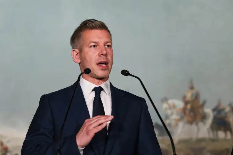 Magyar Péter szerint már akár holnapra, holnaputánra meglehet a kegyelmi ügy egyik dossziéja