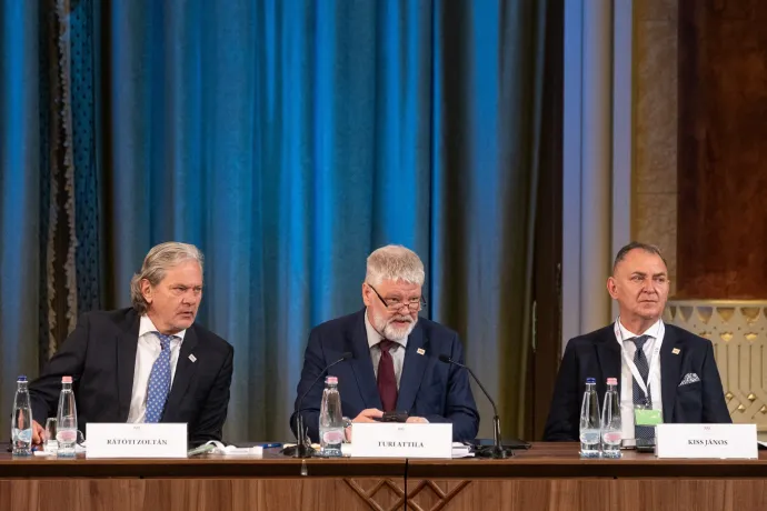 Kiakadt a szakma, hogy Tarr Zoltán az Orbán-rendszer kulturális csúcstestületét, a Magyar Művészeti Akadémiát kérte fel egyeztetésre