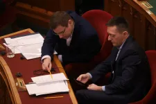 HVG: A közérdekű adatokat csak Rogán Antal minisztériuma jóváhagyásával lehetett kiadni