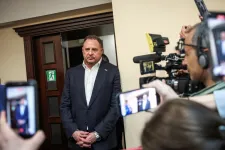Őrizetbe vették az ukrán elnöki hivatal pénzmosással vádolt volt vezetőjét