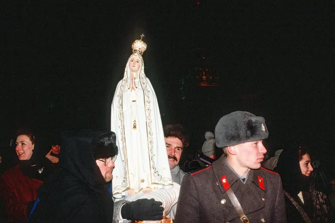 Szűz Mária 1917-ben megjelent Portugáliában és megjósolta a Szovjetunió bukását