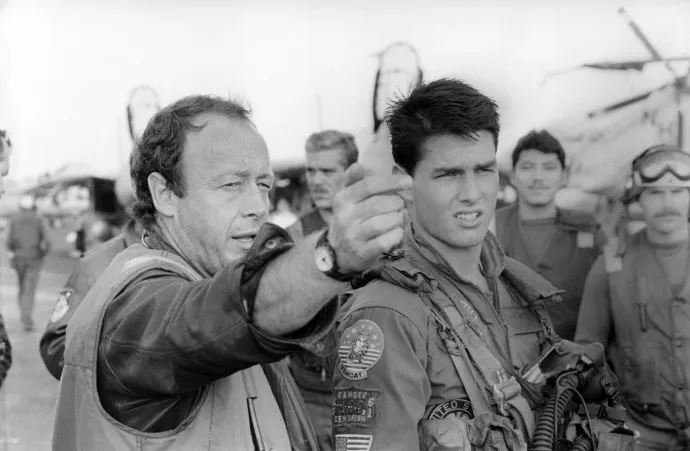 Tony Scott és Tom Cruise a forgatáson – Fotó: Paramount Pictures / Sunset Boulevard / Corbis / Getty Images