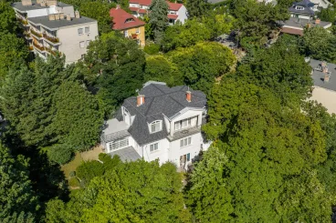A budai oldal egyik legzártabb villanegyede ma is külön világ