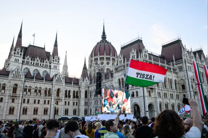 21 Kutatóközpont: A választás óta még tovább erősödött a Tisza Párt, a Fidesz 20 százalék körül áll