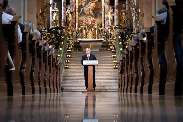Ideje, hogy az egyház kipróbálja, milyen politikai nyomás nélkül létezni