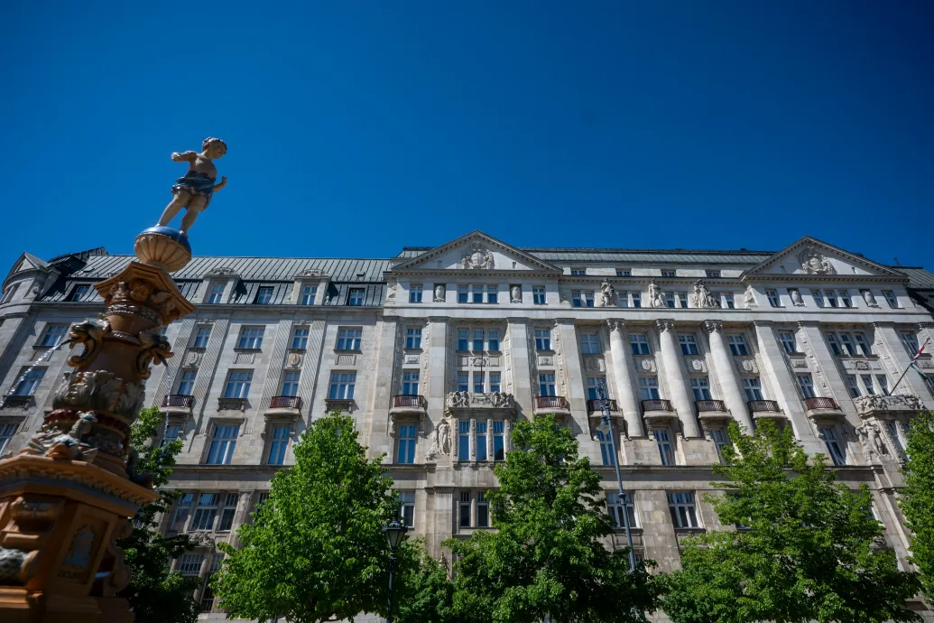 Visszaköltözik a Pénzügyminisztérium a József nádor térre