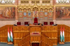 Ellentétben Kövér Lászlóval, Forsthoffer Ágnes nem Tisza István székén ülve fog dolgozni