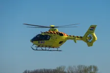 Mentőhelikopter vitte kórházba a grillezés közben súlyosan megégett kisfiút