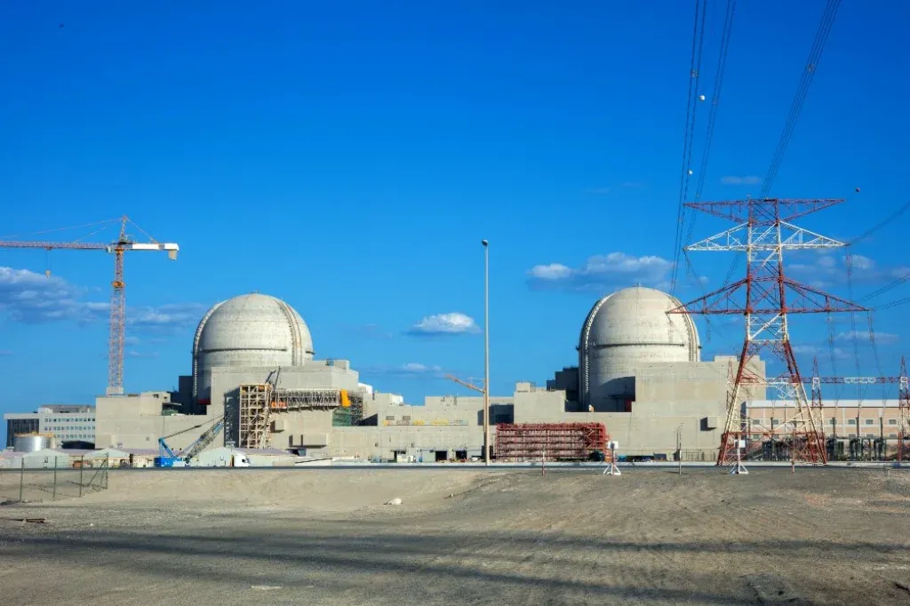 Dróncsapás ért egy atomerőművet az Egyesült Arab Emírségekben