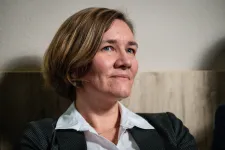 Gajdos László bejelentette miniszterhelyettesét, Dr. Bögi Viktóriát