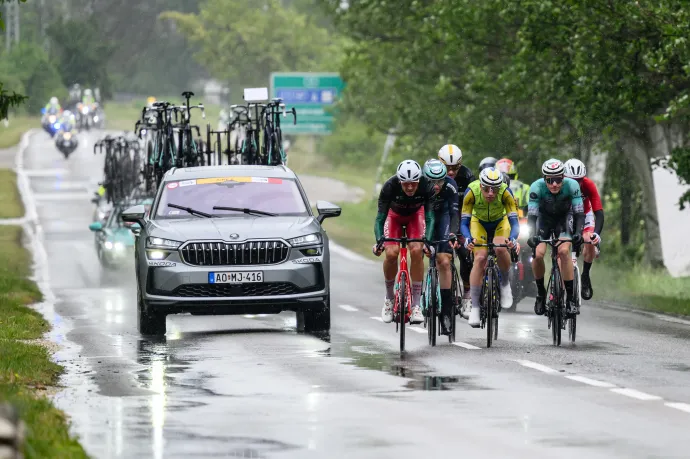 Szökevénycsoport a Tour de Hongrie 5. szakaszán – Fotó: Vasvári Tamás / MTI