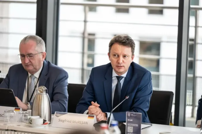PNL-s EP-képviselő: A PSD át akarja verni a romániaiakat a technokrata megmentő mítoszával