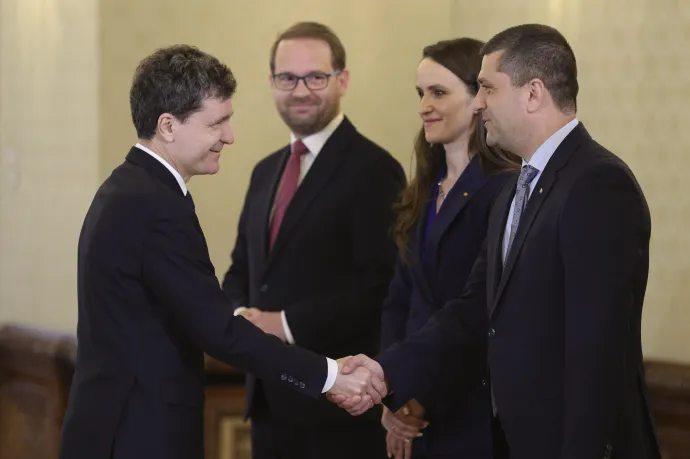 Nicușor Dan üdvözli az USR képviselőit a Cotroceni-palotában – Fotó: Octav Ganea / Inquam Photos