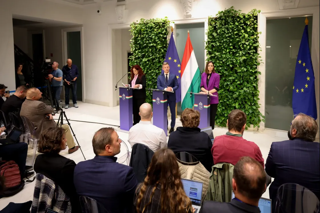 Magyar Péter: Kedden hozzák nyilvánosságra a kegyelmi ügy dossziéját, Varga Judit első körben nem támogatta K. Endre kérvényét