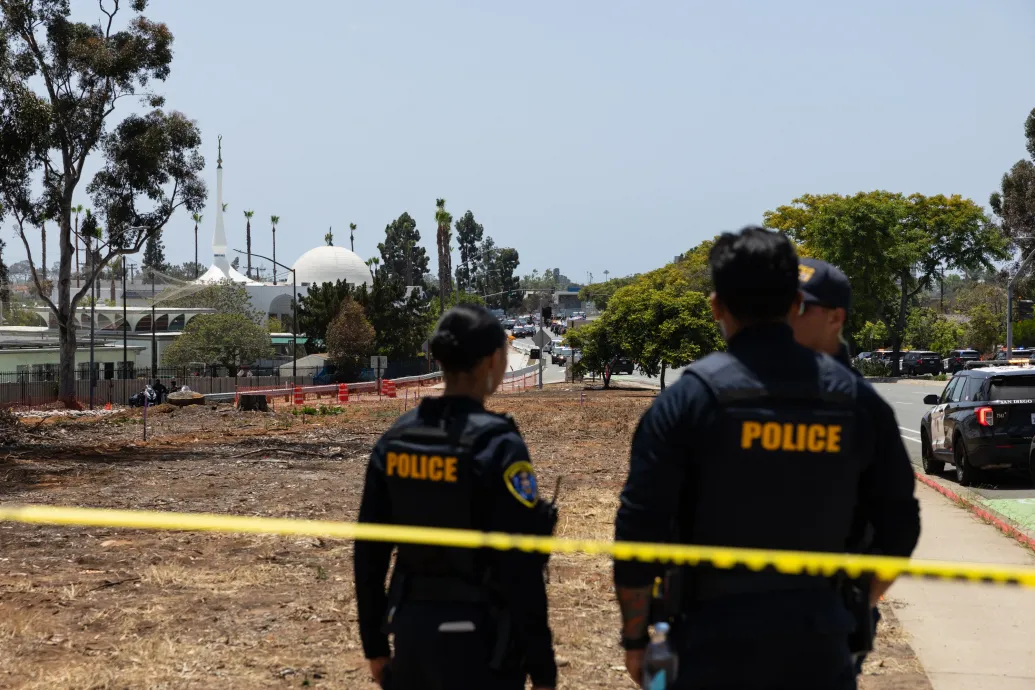 Legkevesebb hárman meghaltak egy lövöldözésben San Diego legnagyobb mecsetében