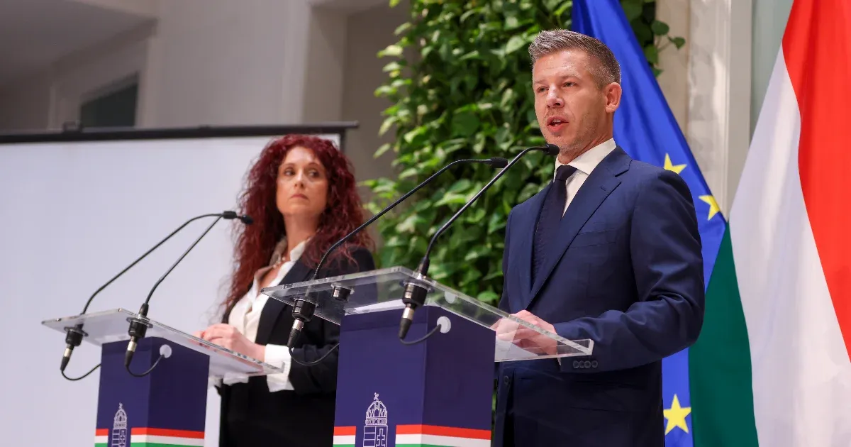 „A kegyelmi botrány újabb fordulatai – Magyar Péter sajtótájékoztatója” „A kegyelmi botrány újabb fordulatai – Magyar Péter sajtótájékoztatója”