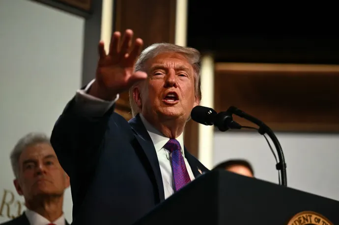 Trump: Amerika újra támadni kezdte volna Iránt, de az Öböl-államok kikönyörögték ennek lefújását