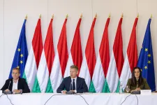 Magyar Péter keddtől miniszterelnök-helyettesnek nevezi ki Ruff Bálintot