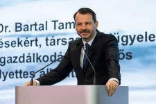 Lázár két fontos helyettes államtitkára távozott, derül ki a közlönyből