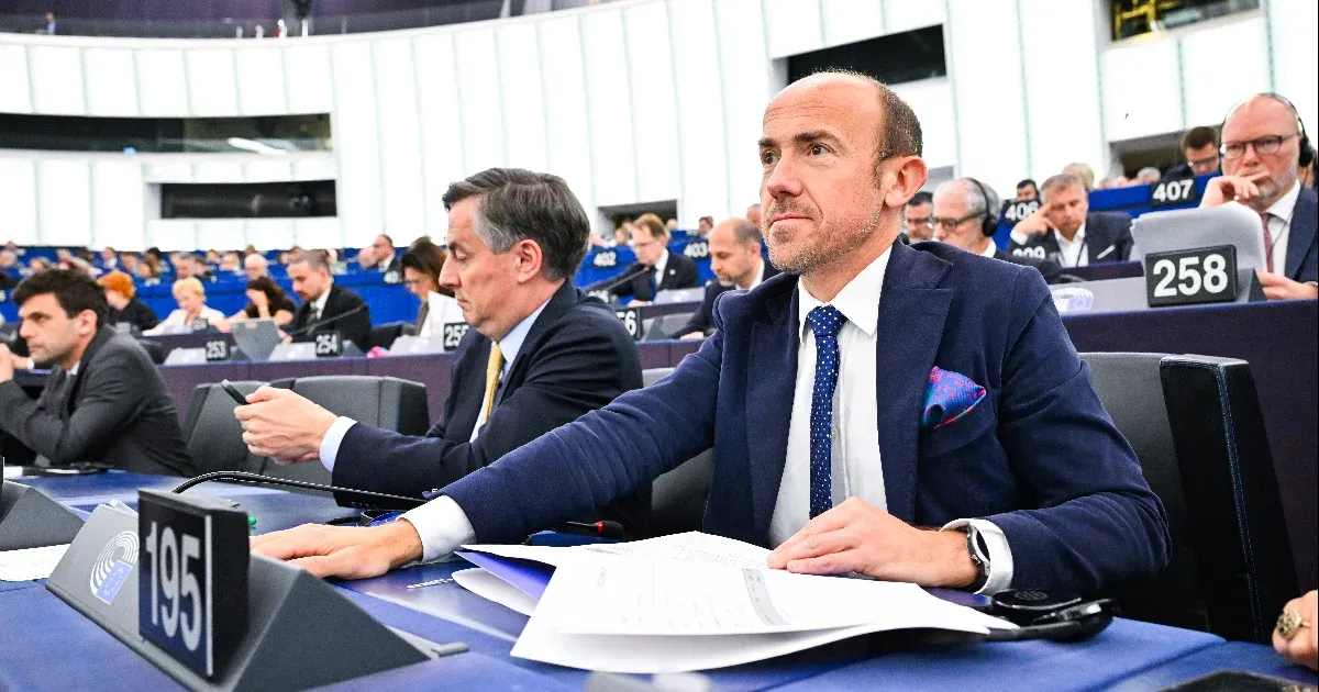 Külföldi befektetések kötelező átvilágítása az EU érzékeny ágazataiban Külföldi befektetések kötelező átvilágítása az EU érzékeny ágazataiban