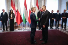 Magyar Péter a lengyel államfővel is megbeszélést folytatott gazdasági együttműködésről és regionális biztonsági kérdésekről
