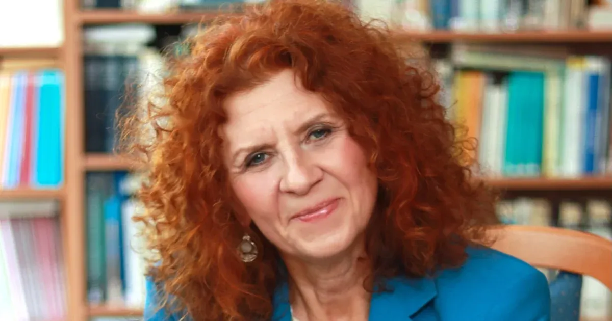 Lannert Judit bemutatta a Kora Gyermekkori államtitkárt.