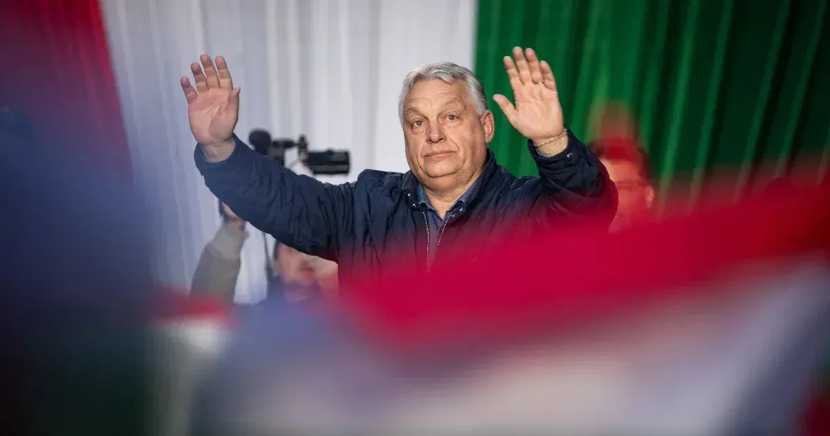 Új javaslat a Tisza Párt részéről: Két ciklusra korlátoznák a miniszterelnöki mandátumot