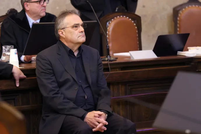 Nem jogerősen bűnösnek mondták ki a bécsi kémper főszereplőjét