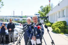 Kapitány István: Már nincs életveszélyes állapotban a tiszaújvárosi robbanás súlyos sérültje