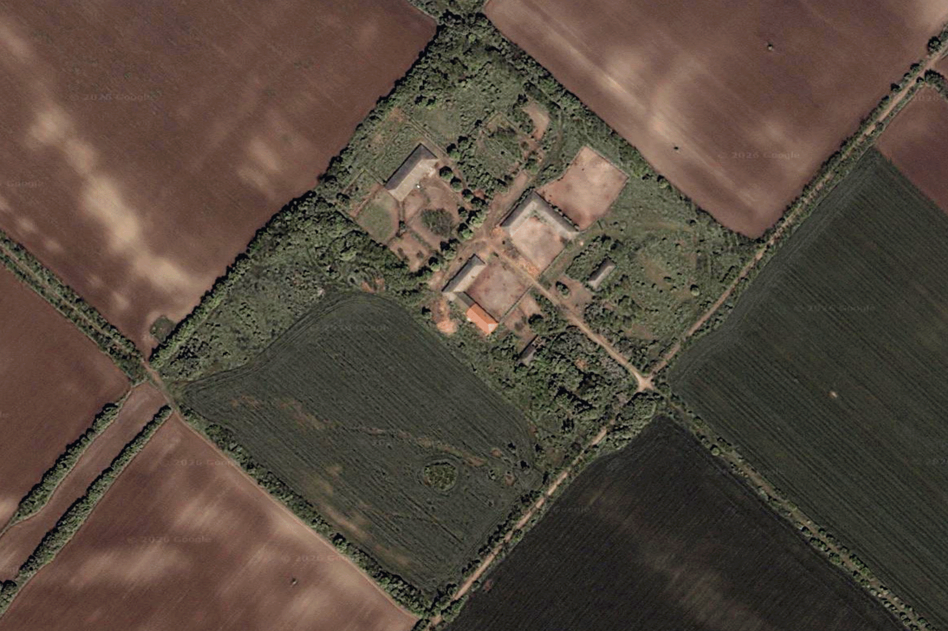 Így változott Hatvanpuszta 2001-2024 között – Forrás: Google Earth