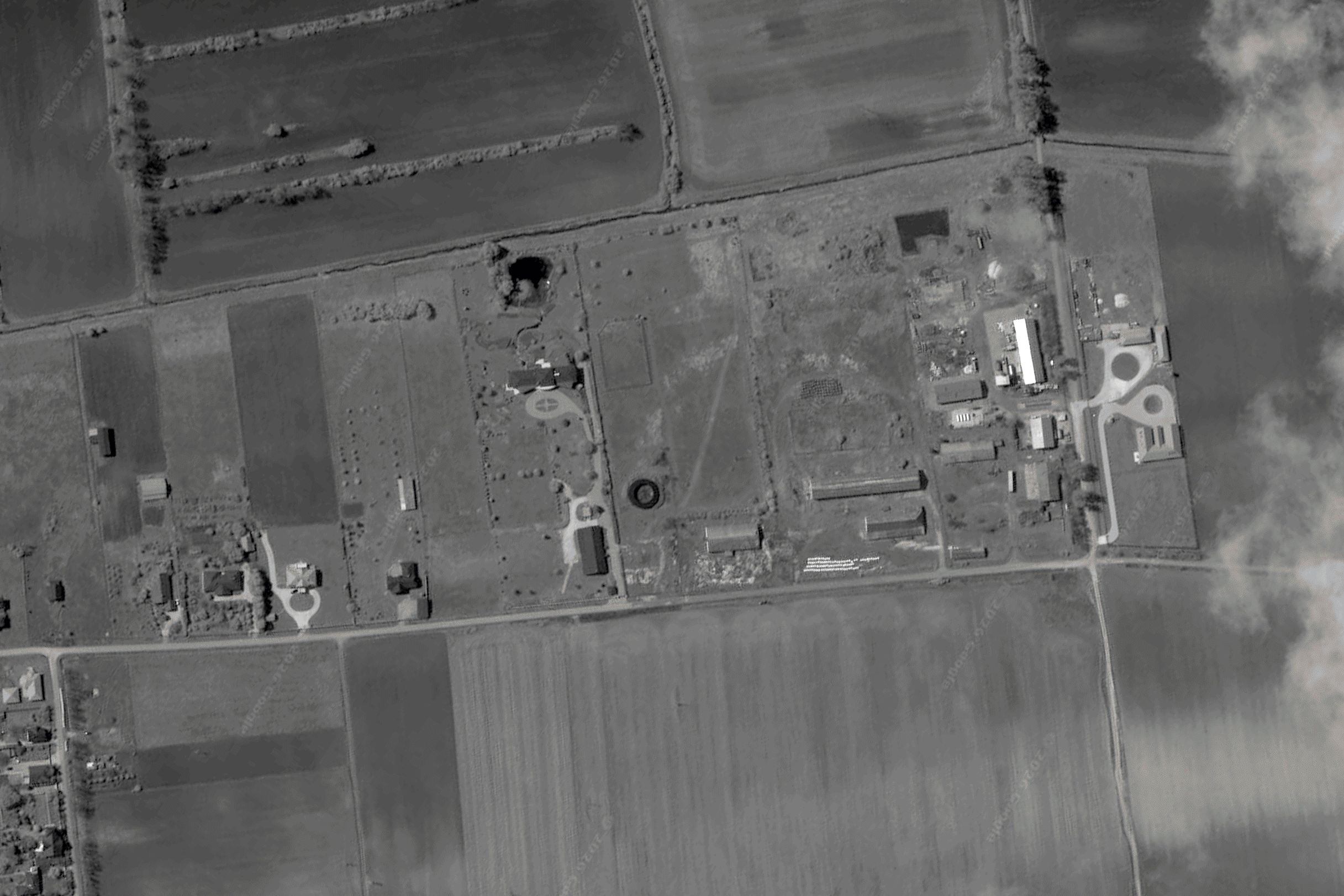 Így változott Alcsút Szári utcája 2009-2025 között – Forrás: Google Earth