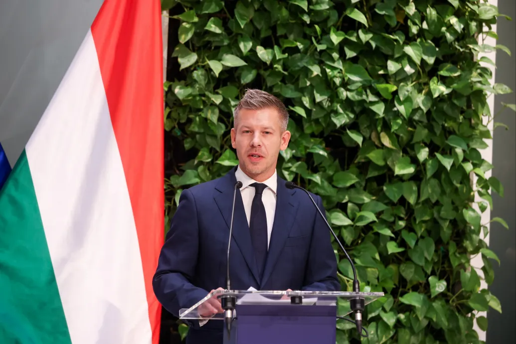 A kormány visszavonja Magyarország kilépési szándékát a Nemzetközi Büntetőbíróságból