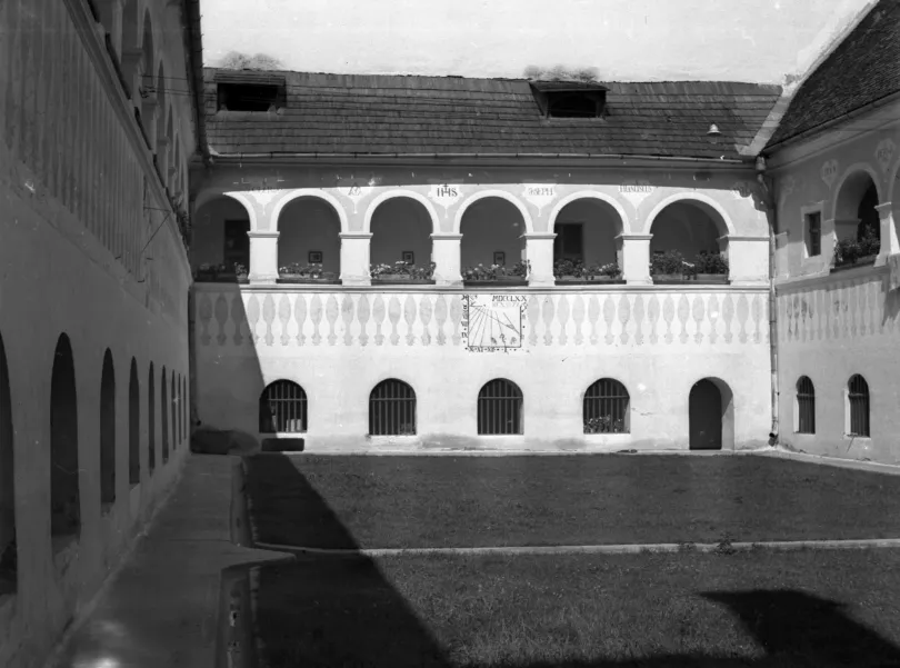 Ferences rendház és szerzetes, 1940 – Fotó: Lissák Tivadar / Fortepan