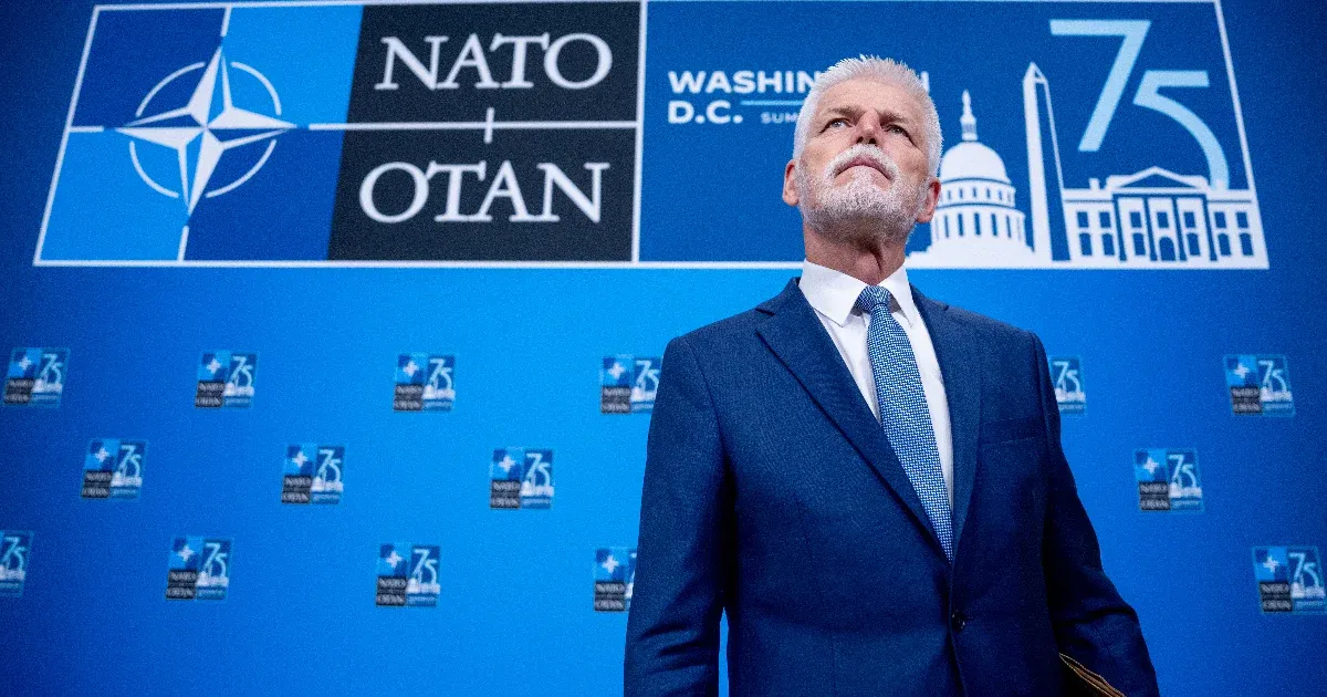 Cseh elnök: A NATO-nak erőteljesebben kell fellépnie Oroszországgal szemben Cseh elnök: A NATO-nak erőteljesebben kell fellépnie Oroszországgal szemben