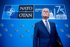 Határozott erő felmutatását követeli Oroszországgal szemben a NATO-tól a cseh elnök