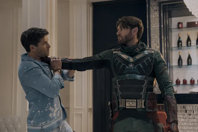 Misha Collins és Jensen Ackles A fiúk ötödik évadában – Fotó: Jasper Savage / Amazon Prime Video