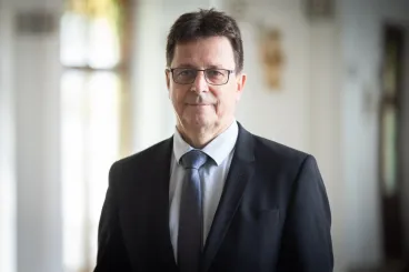 Heidl György eszmetörténészt nevezték ki az új magyar kormány nemzetpolitikai államtitkárává