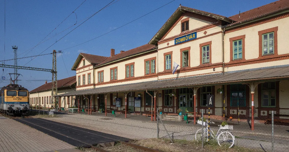 Két jelentős pályakarbantartás kezdődik a MÁV hálózatán a pünkösdi hosszú hétvége után Két jelentős pályakarbantartás kezdődik a MÁV hálózatán a pünkösdi hosszú hétvége után