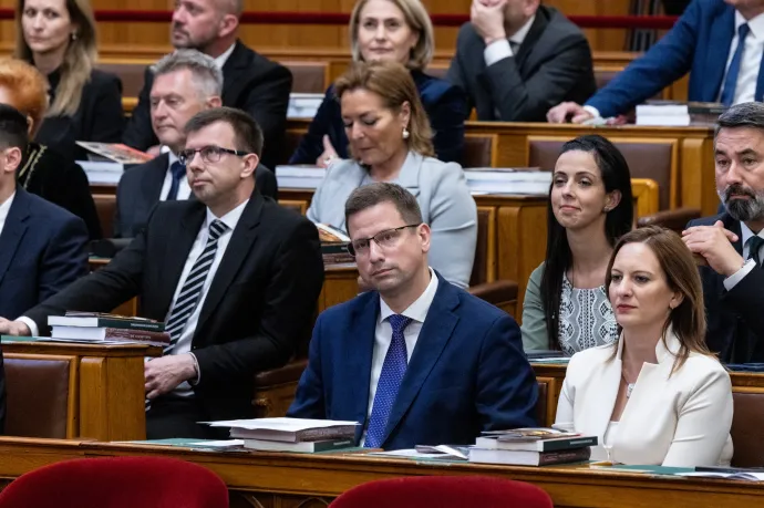 A Fidesz szerint nem oké a korábbi kormányra mutogatni a vasút problémái miatt