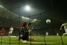 Spagettilábú kapus kergette őrületbe a Milan sztárjait minden idők egyik legjobb BL-döntőjén