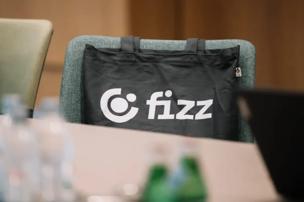 Beszántja az OTP a Fizz webshopot