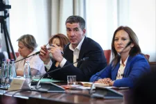 Kocsis Máté mentelmi jogának fenntartását javasolta az Országgyűlés mentelmi bizottsága