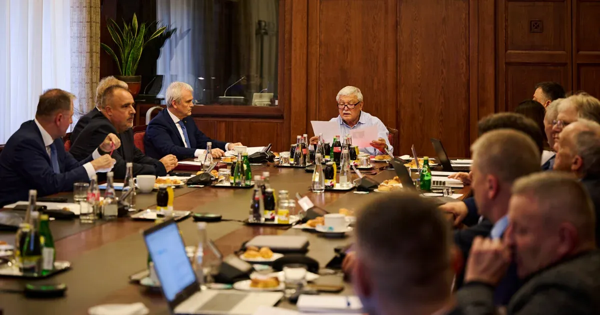 OTP Csoport: Megszűnik a fizz.hu, és új név vár az NB I.-re